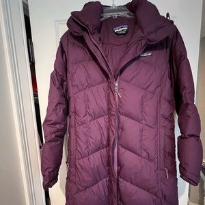 Women’s Patagonia Down with it Parka, size M